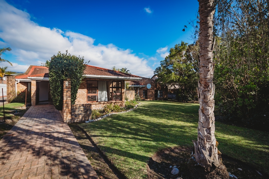 5 Bedroom Property for Sale in Camphersdrift Western Cape
